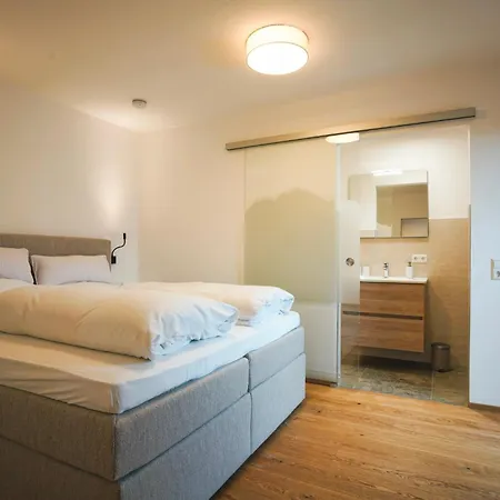 Gaestehaus Am Kurparkweg, Fruehstueckspension 3* Reit im Winkl