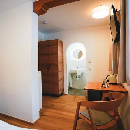 게스트하우스 Gaestehaus Am Kurparkweg, Fruehstueckspension 3*