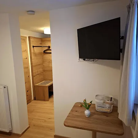 Casa de hóspedes Gaestehaus Am Kurparkweg, Fruehstueckspension Reit im Winkl